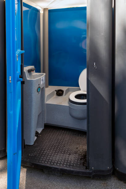 Best Porta potty delivery and setup  in Collinwood, TN