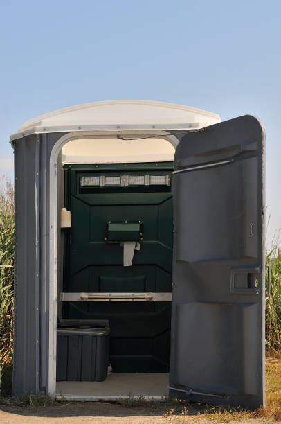 Best Portable toilet rental cost  in Collinwood, TN