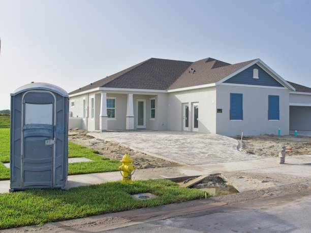Porta potty delivery and setup in Collinwood, TN
